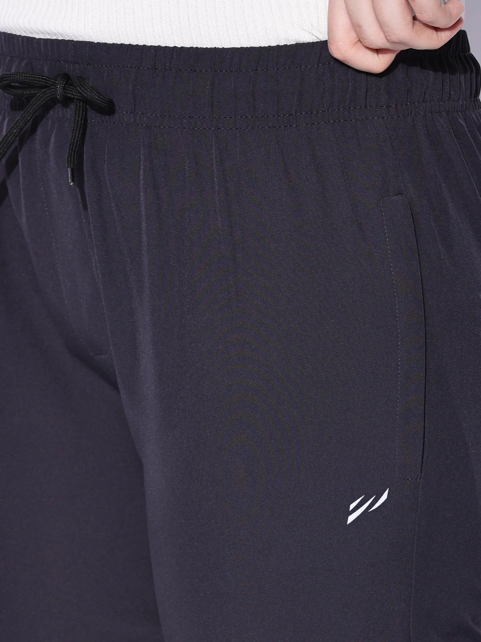 Women Travel Joggers™