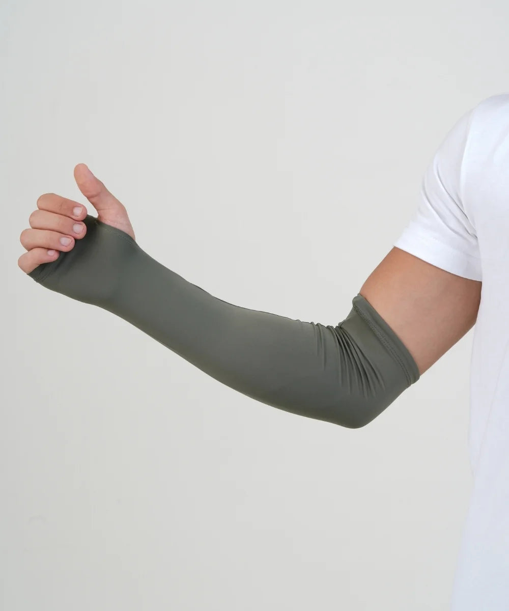 Breathable and relaxed fit sunscreen Arm sleeves 2