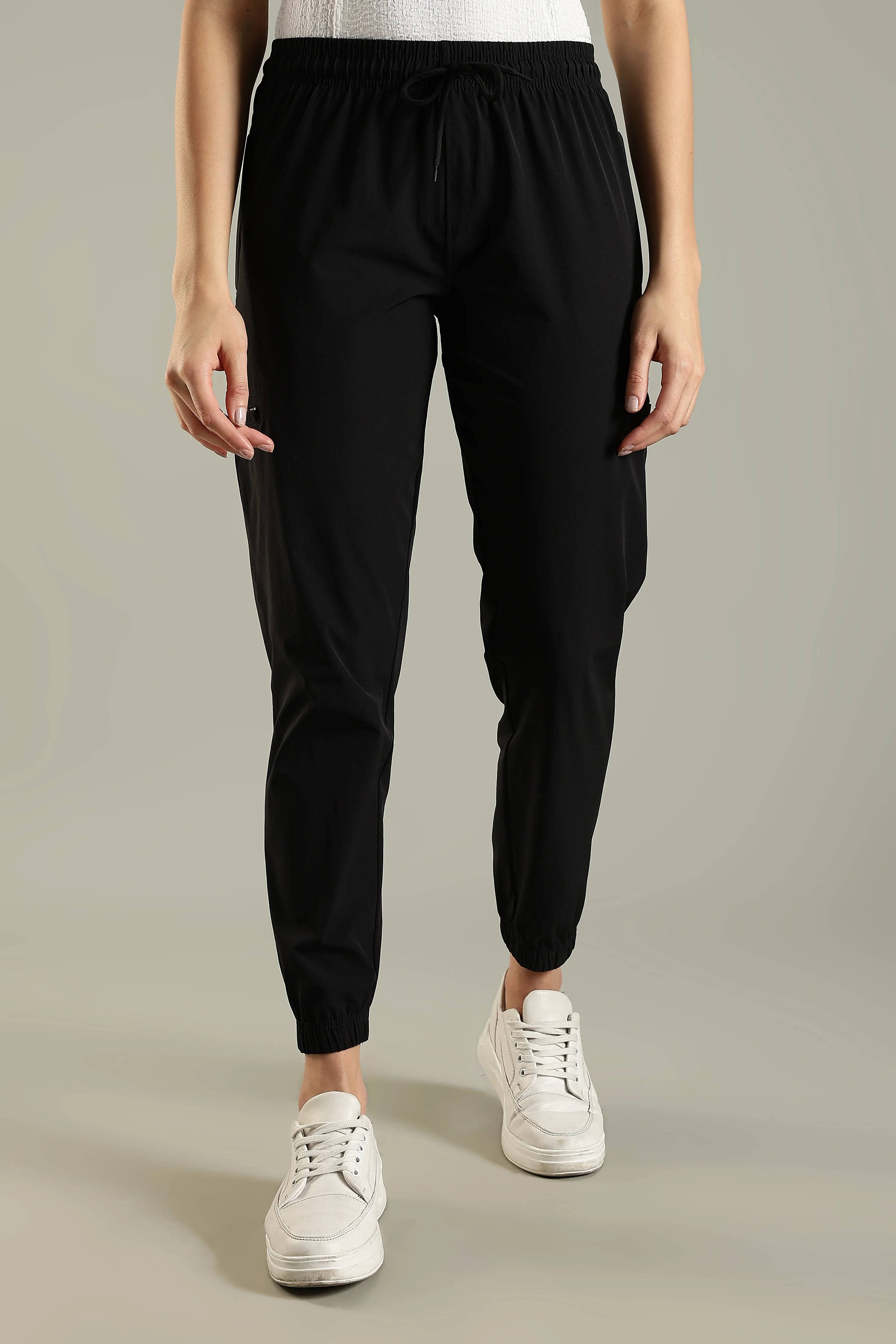 Women Travel Joggers Pro