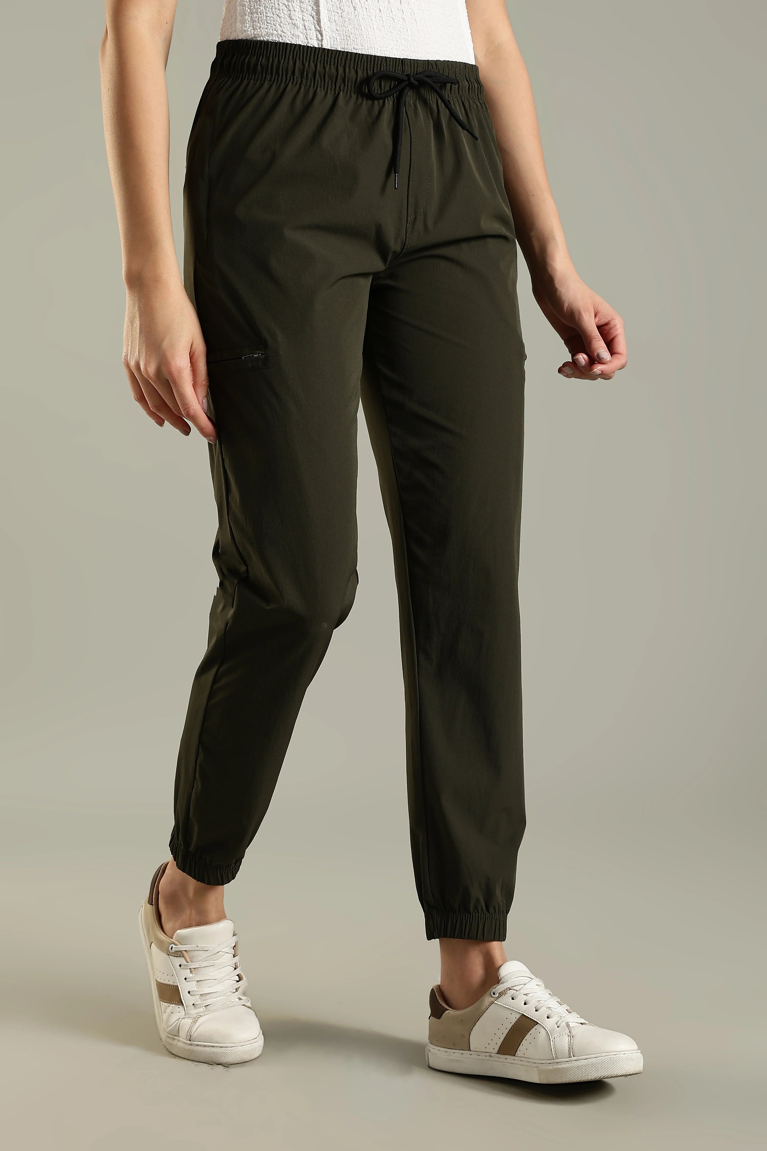 Women Travel Joggers Pro